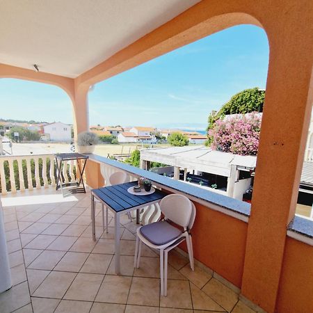 ויר Apartment Melani מראה חיצוני תמונה