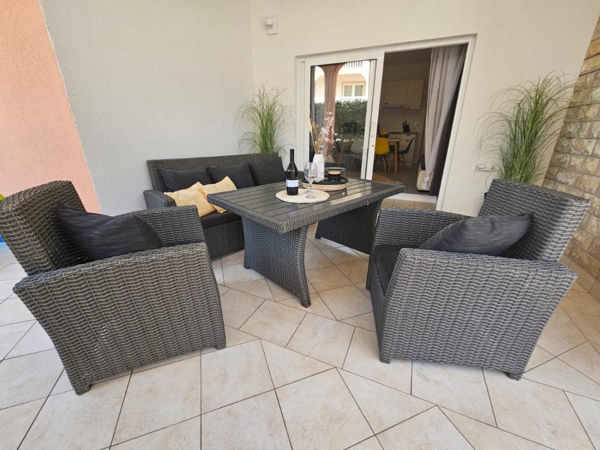 ויר Apartment Melani מראה חיצוני תמונה