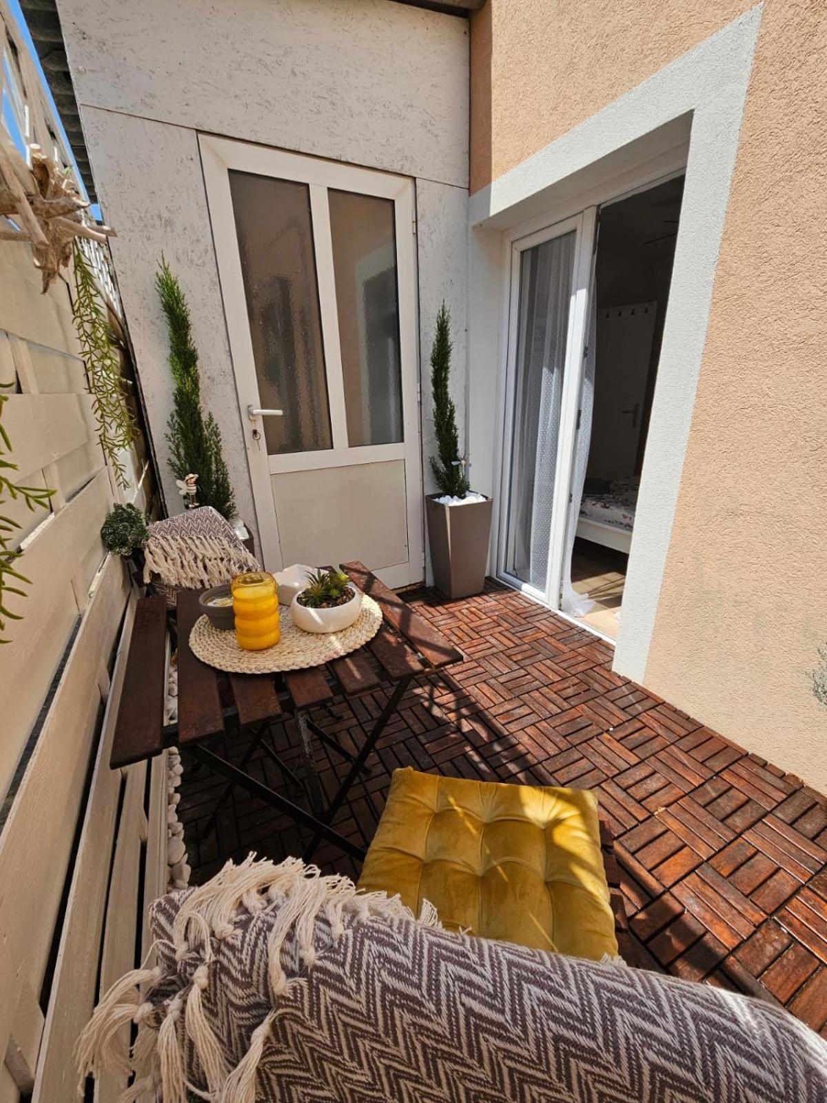 ויר Apartment Melani מראה חיצוני תמונה